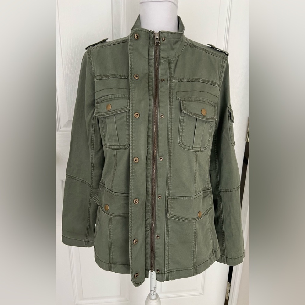 Kenzie Jeans Jacket - Size Large - Picture 2 of 9